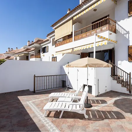 Live Cardon Las Americas Con Piscina Y Terraza